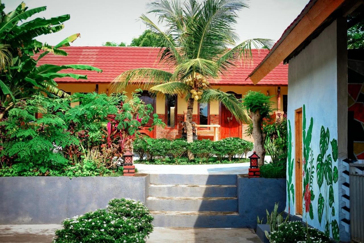 Eco Moringa Garden Hotel Banyuwedang Екстериор снимка